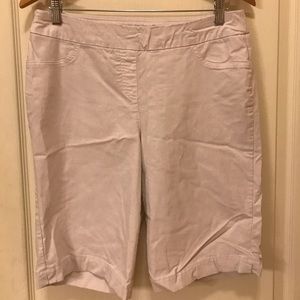 Kim Rogers White Bermuda Stretch Shorts Size 12